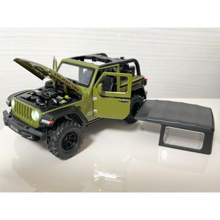 《新品》1:32 Jeep Wrangler ルビコン ミニカー(ミニカー)