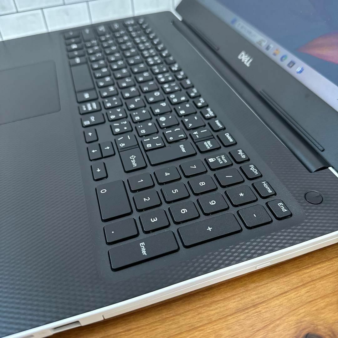 DELL(デル)の【2021年製】DELLプラチナホワイト☘10世代☘️NVMe256GB+1TB スマホ/家電/カメラのPC/タブレット(ノートPC)の商品写真