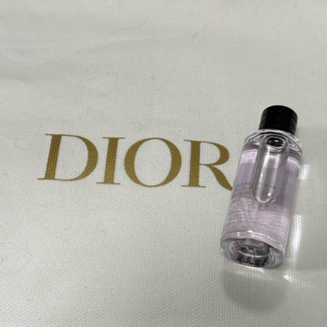 Christian Dior(クリスチャンディオール)のメゾンクリスチャンディオール グリ ディオール 7.5ml コスメ/美容の香水(香水(女性用))の商品写真