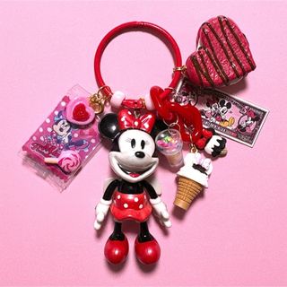 ディズニー(Disney)のチッチ様専用🩷じゃらじゃらキーホルダー👼LOVEをお届け👼(キーホルダー/ストラップ)