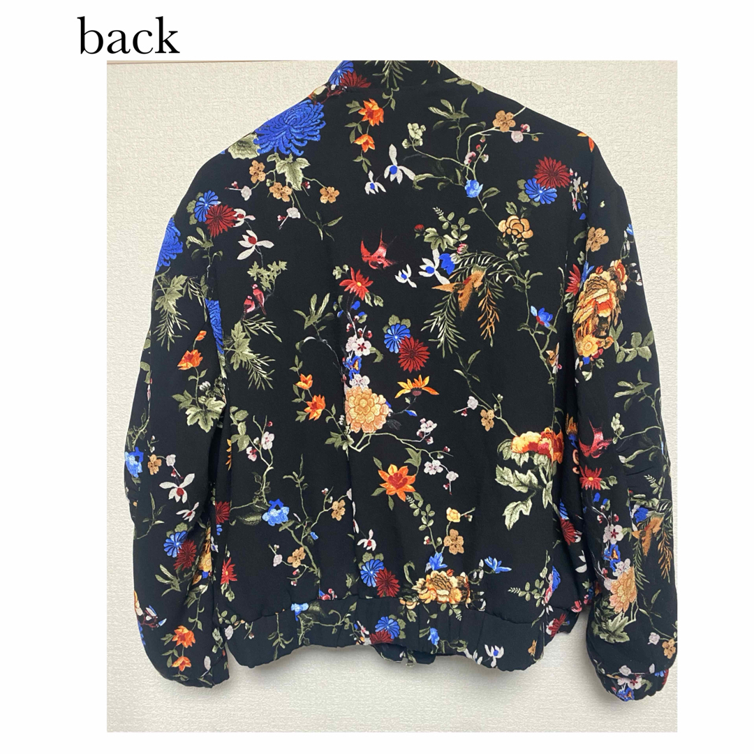 ZARA(ザラ)のZARA 花柄 ブルゾン レディースのジャケット/アウター(ブルゾン)の商品写真