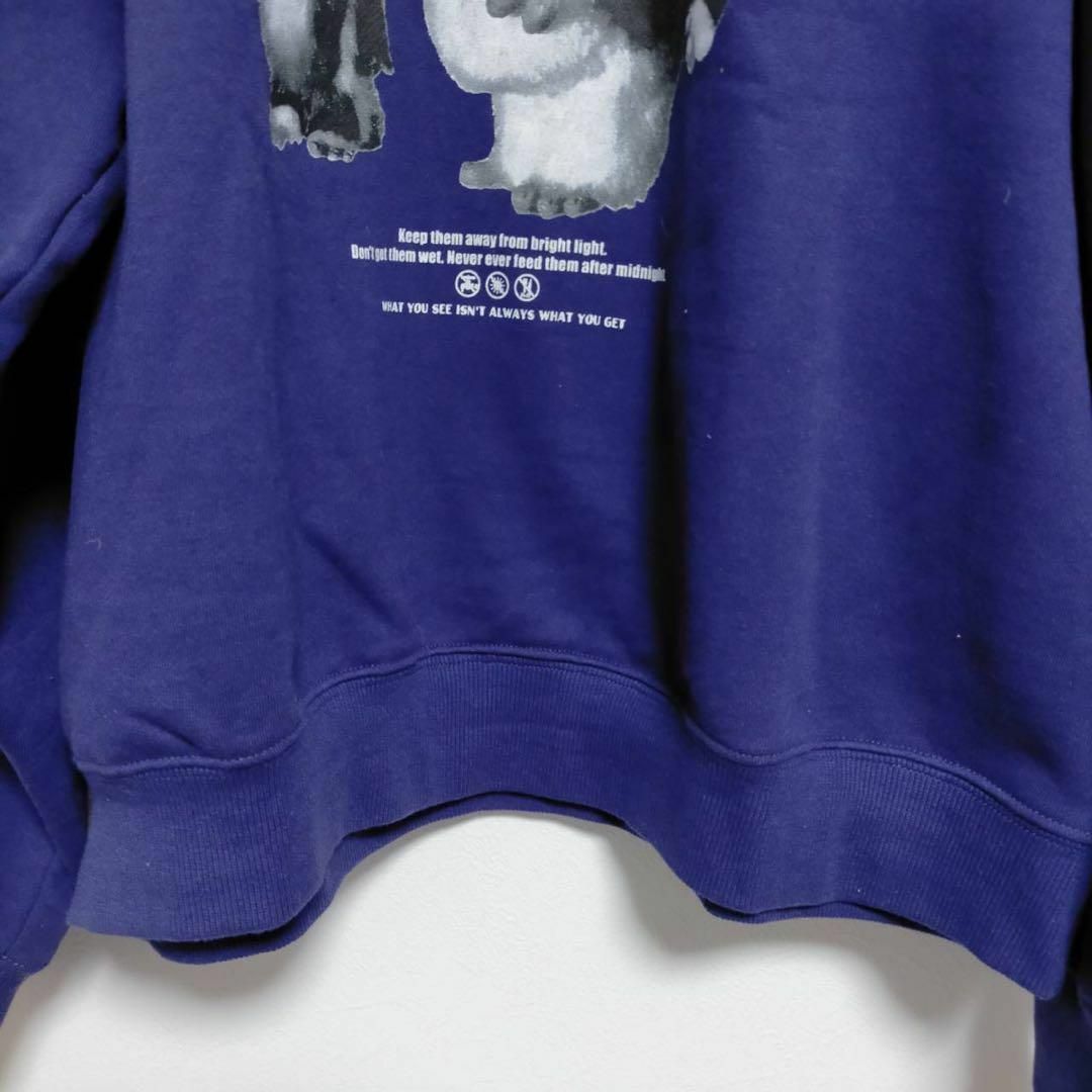 【ユニセックス】グレムリン スウェット トレーナー クルーネック 紫 LL メンズのトップス(スウェット)の商品写真