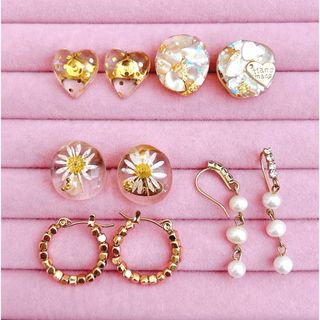 ハンドメイド　レジン　サージカルステンレスピアス　アクセサリー　淡水パールシェル(ピアス)