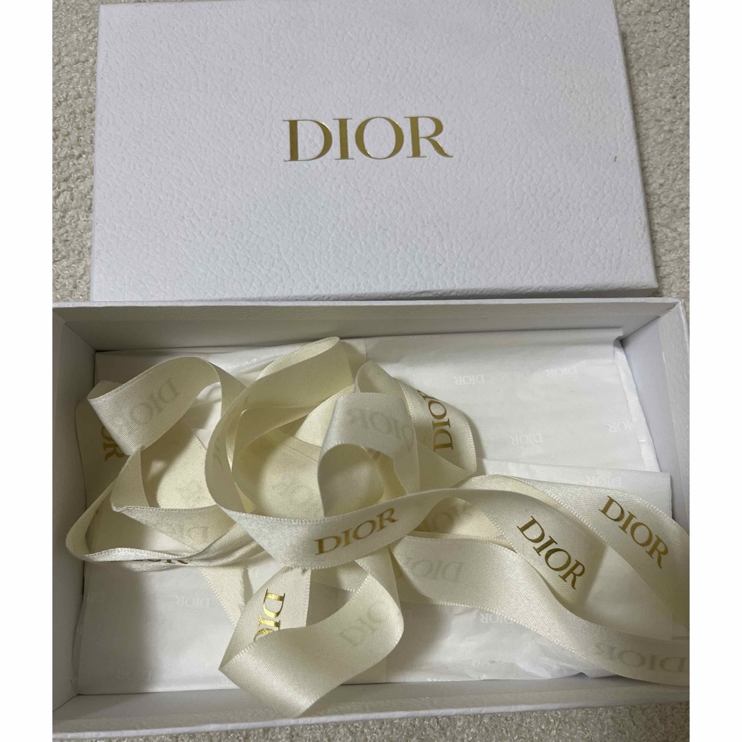 Dior(ディオール)のDior 空箱+リボン レディースのバッグ(ショップ袋)の商品写真