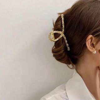 Gold Heart Hair Clip ♡ White(バレッタ/ヘアクリップ)