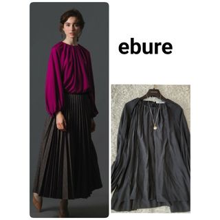 エブール(ebure)の美品 エブール シルク混 ギャザーブラウス 長袖 ゆったり ブラック 38(シャツ/ブラウス(長袖/七分))