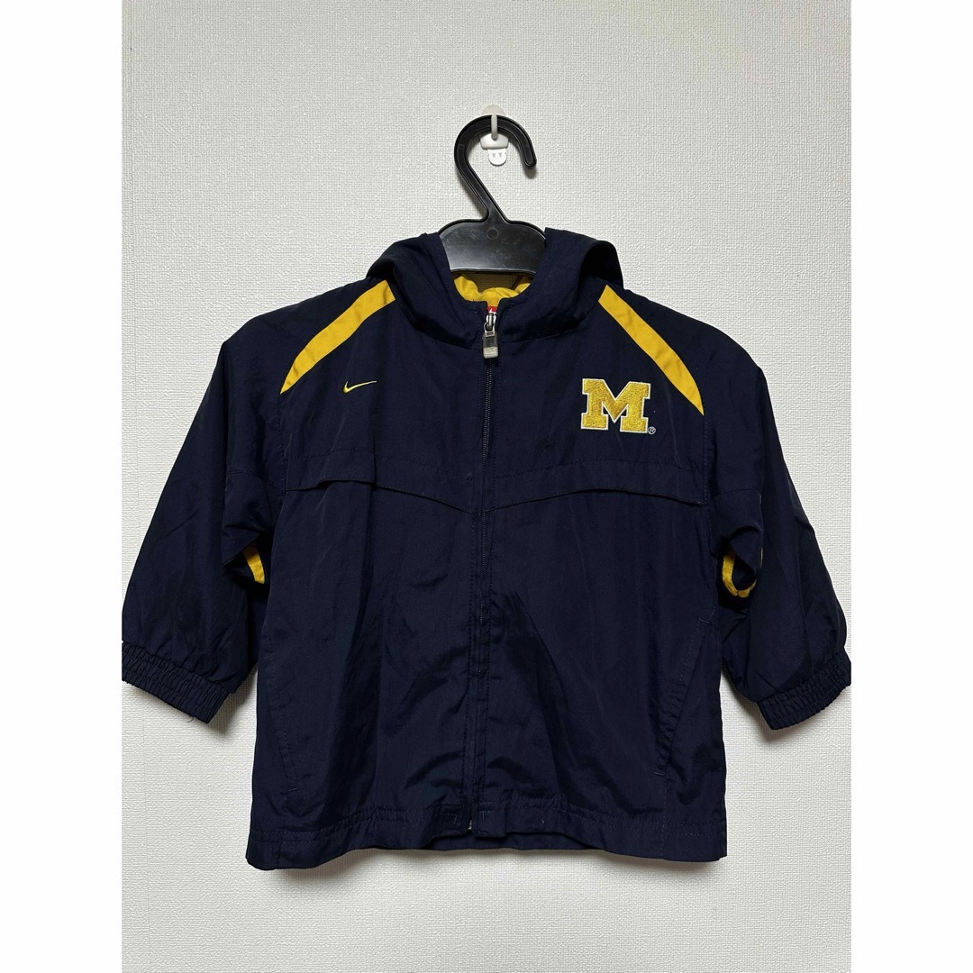 NIKE(ナイキ)のNIKE ナイキ　michigan ミシガン　ジャンパー　上着　ナイロン　希少 キッズ/ベビー/マタニティのキッズ服男の子用(90cm~)(ジャケット/上着)の商品写真