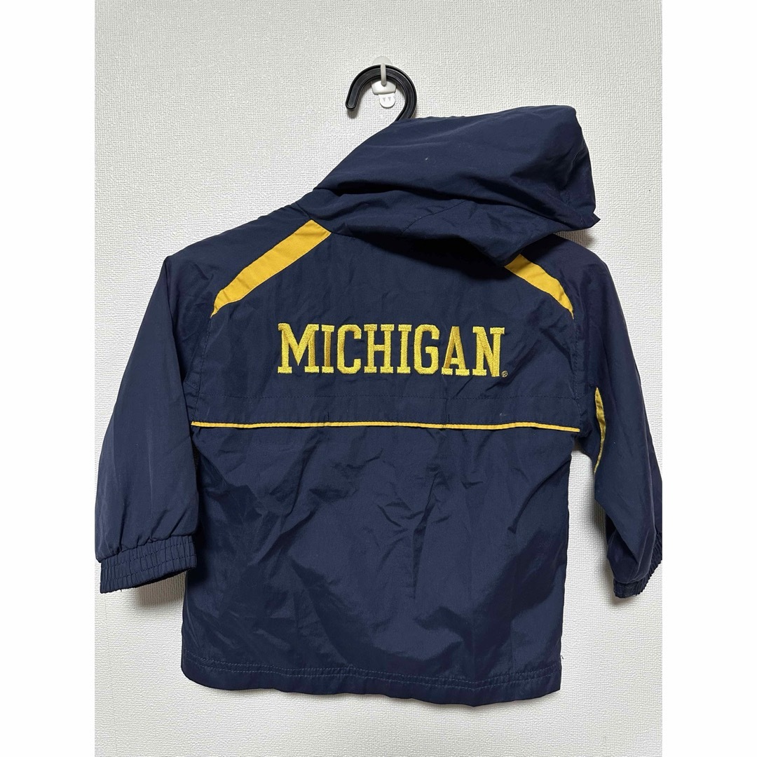 NIKE(ナイキ)のNIKE ナイキ　michigan ミシガン　ジャンパー　上着　ナイロン　希少 キッズ/ベビー/マタニティのキッズ服男の子用(90cm~)(ジャケット/上着)の商品写真