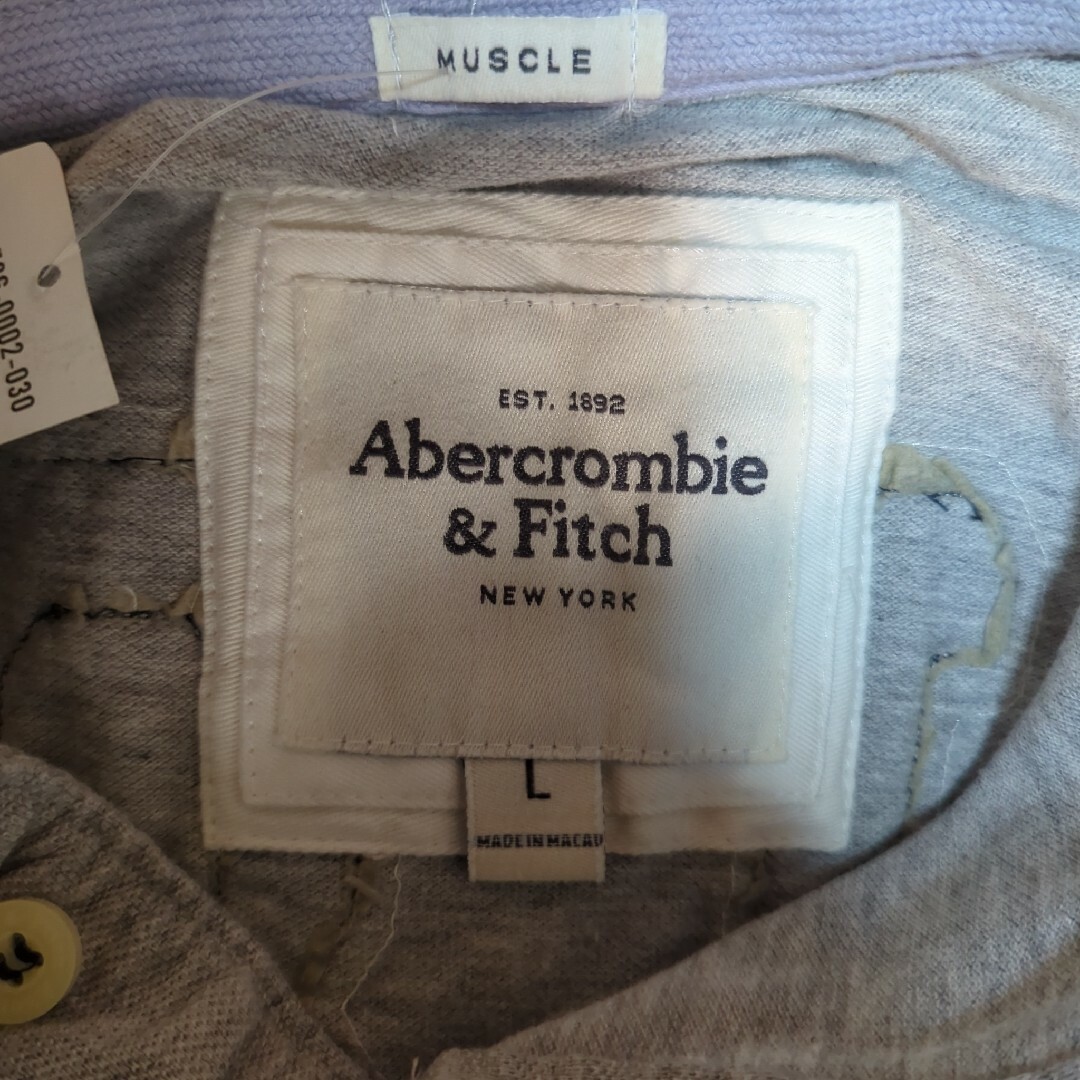 Abercrombie&Fitch(アバクロンビーアンドフィッチ)のポロシャツ メンズのトップス(ポロシャツ)の商品写真