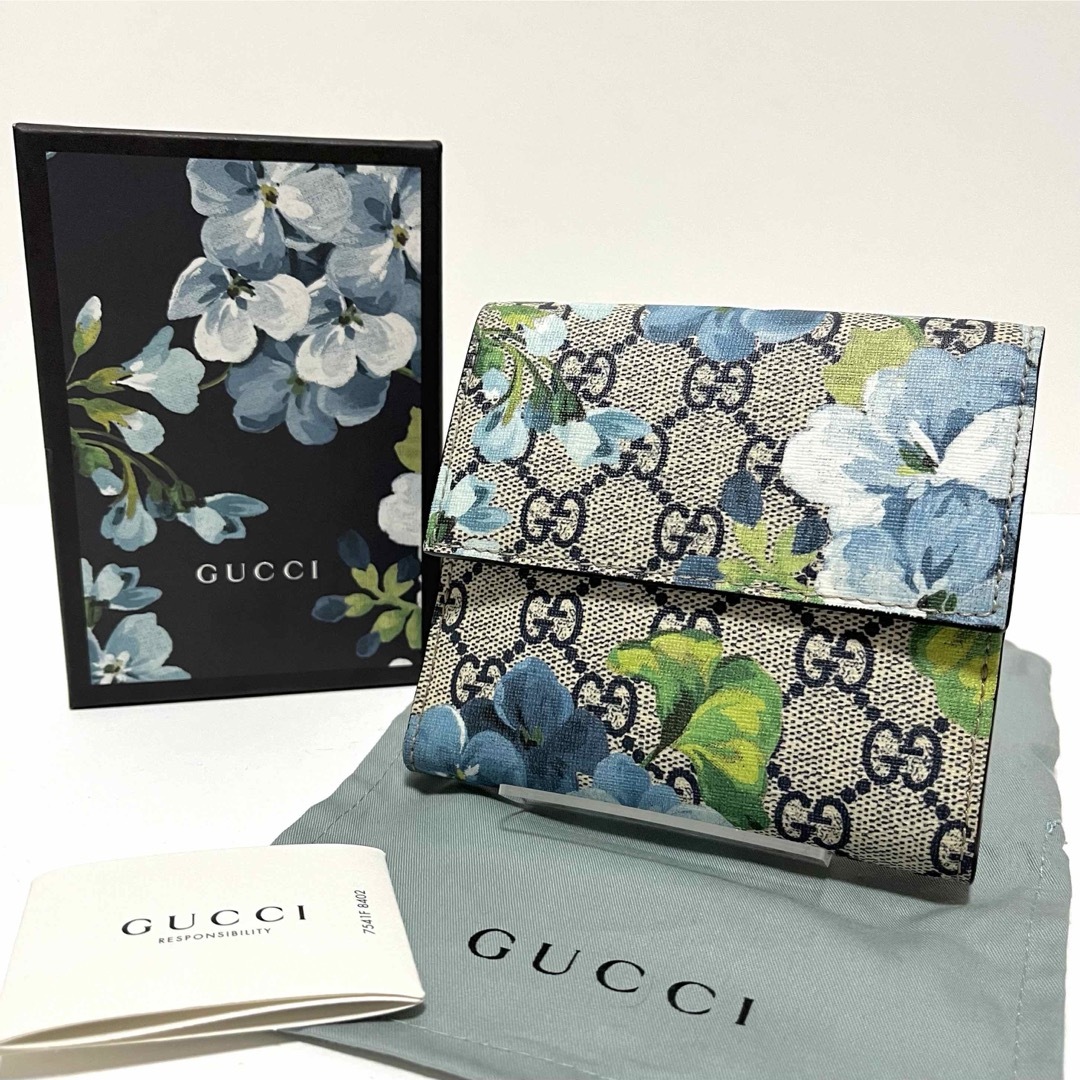 Gucci - 711✨極美品✨グッチ 折り財布 GGスプリーム ブルームス 花柄