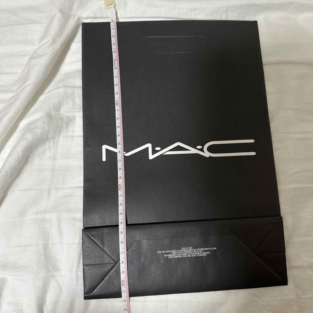 MAC(マック)のMac 紙袋 レディースのバッグ(ショップ袋)の商品写真
