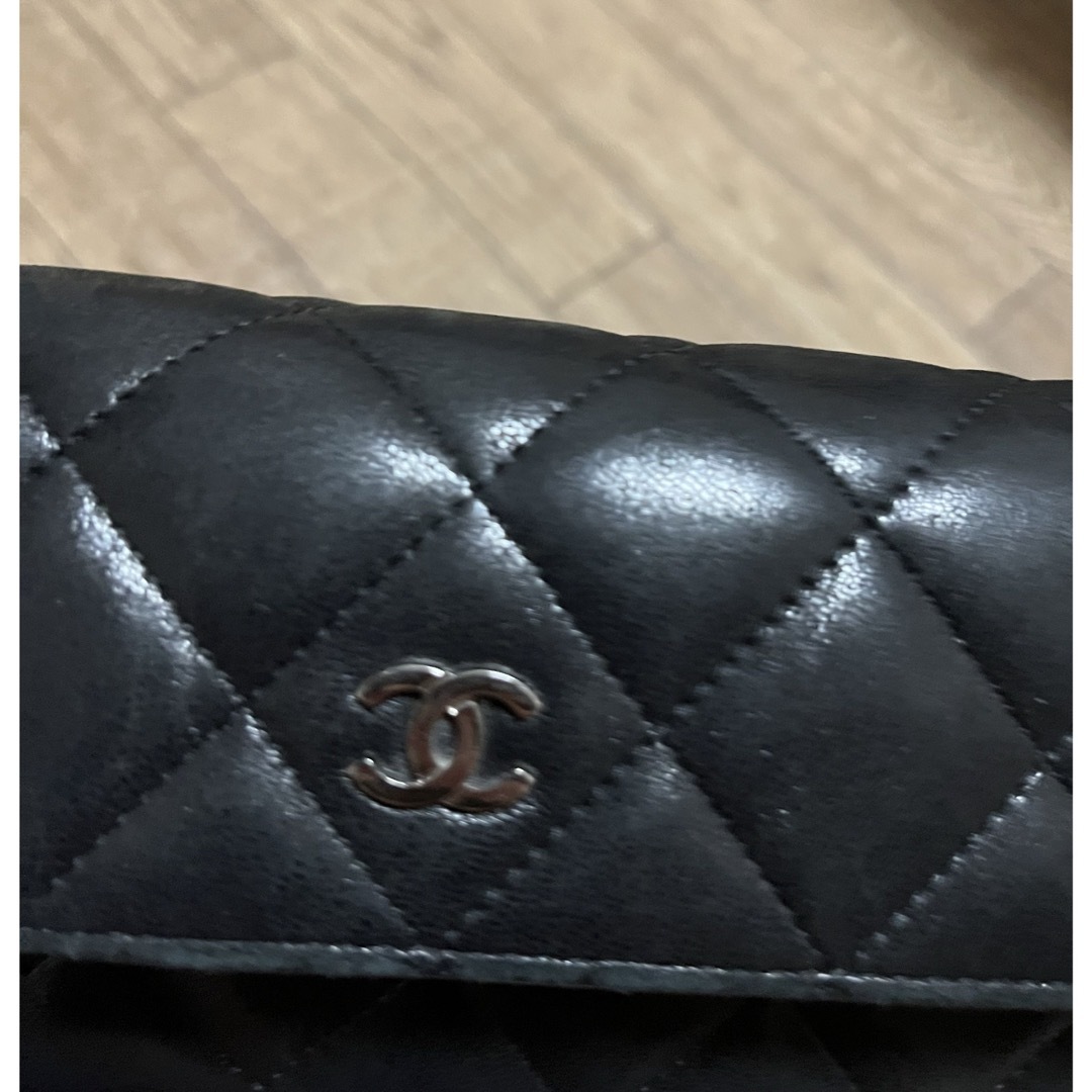 CHANEL(シャネル)のシャネル ラムスキン ココマーク ブラック シルバー金具  長財布 レディースのファッション小物(財布)の商品写真