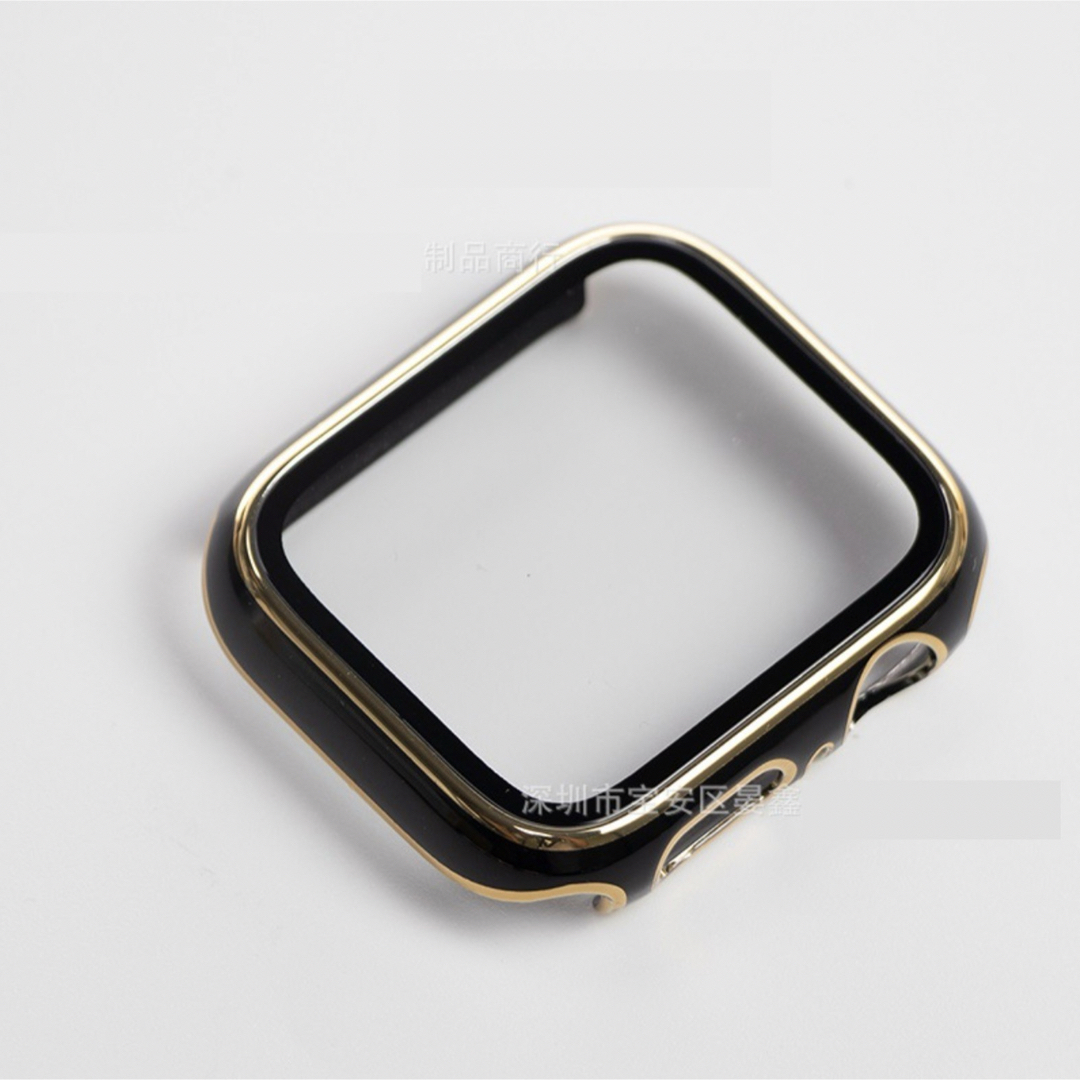 Apple Watch文字盤ケースカバー　ブラック＋ゴールド　高級感　シンプル スマホ/家電/カメラのスマホアクセサリー(モバイルケース/カバー)の商品写真
