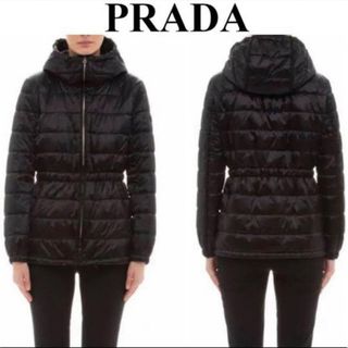 プラダ(PRADA)のプラダ　黒色ダウンジャケット新品、未使用(ダウンジャケット)