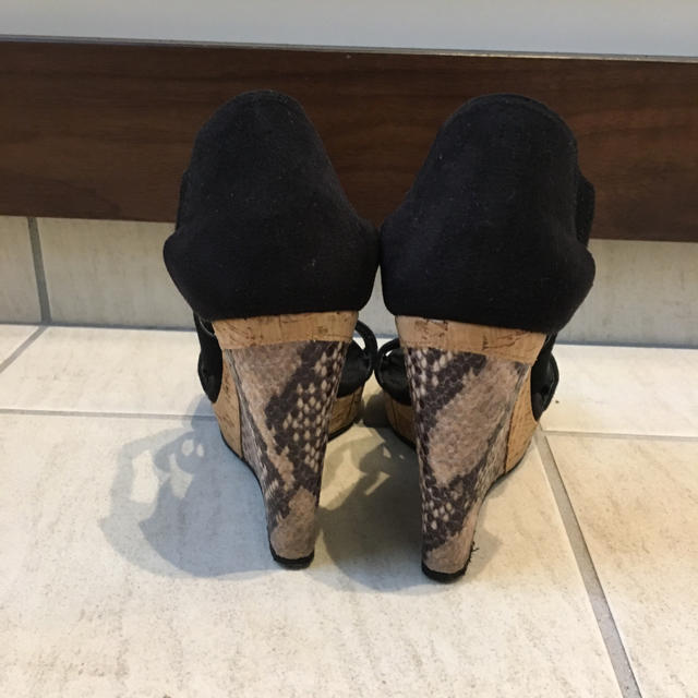 DIANA(ダイアナ)のダイアナ  パイソン オシャレなサンダル♡ レディースの靴/シューズ(サンダル)の商品写真