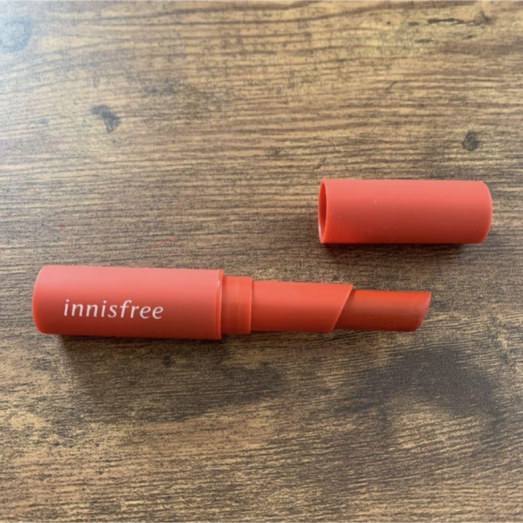 Innisfree(イニスフリー)のイニスフリーリップ　ビビットコットンステック コスメ/美容のベースメイク/化粧品(口紅)の商品写真