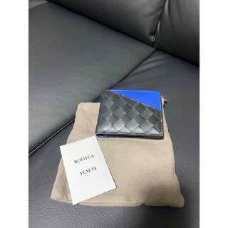 Bottega Veneta - 新品未使用　ボッテガヴェネタ　二つ折り財布