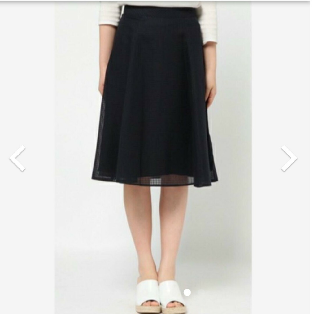 SHIPS(シップス)のSHIPS   フレアスカート　ネイビースカート　Aラインスカート　濃紺 レディースのスカート(ひざ丈スカート)の商品写真
