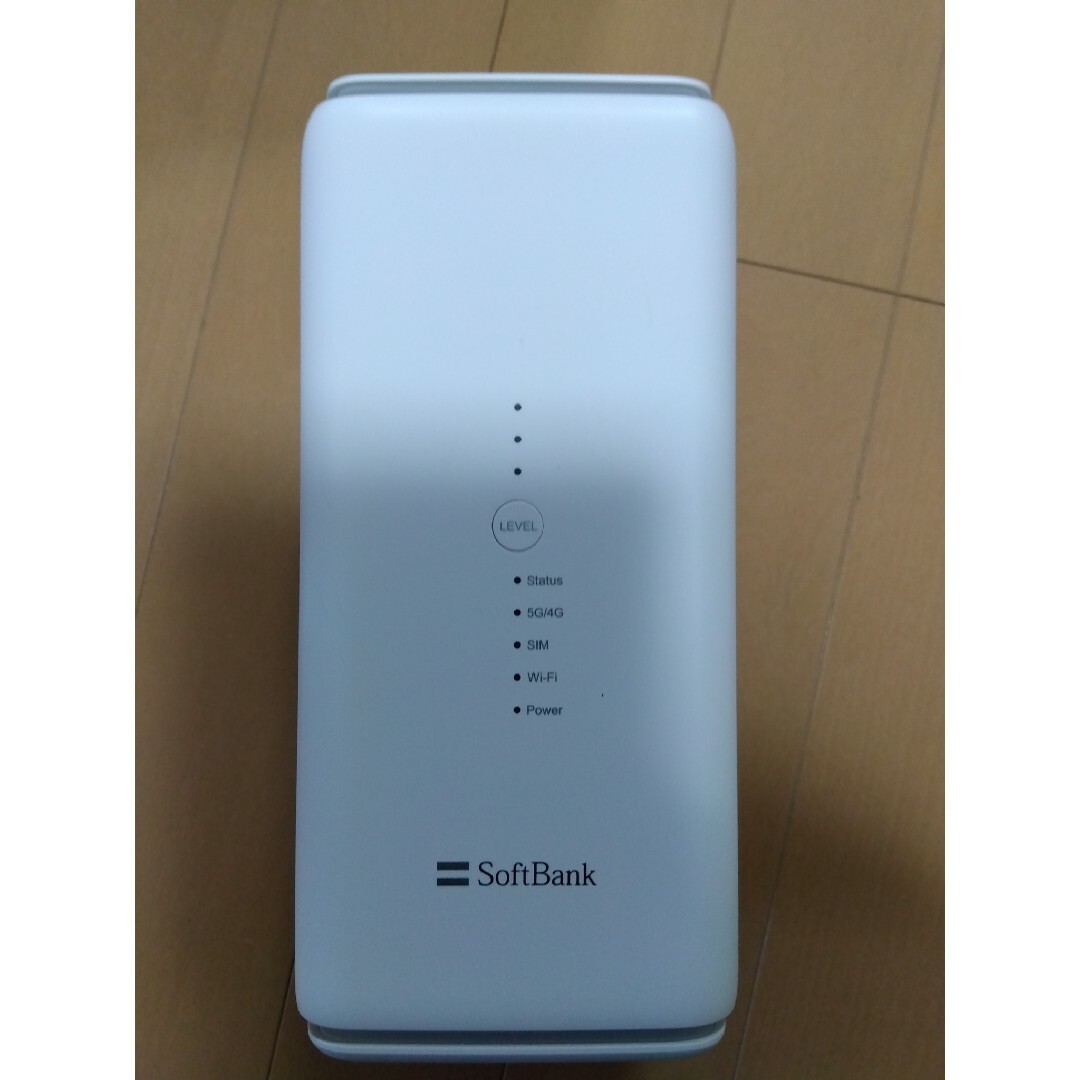 Softbank(ソフトバンク)のソフトバンクエアーターミナル5G スマホ/家電/カメラのPC/タブレット(PC周辺機器)の商品写真