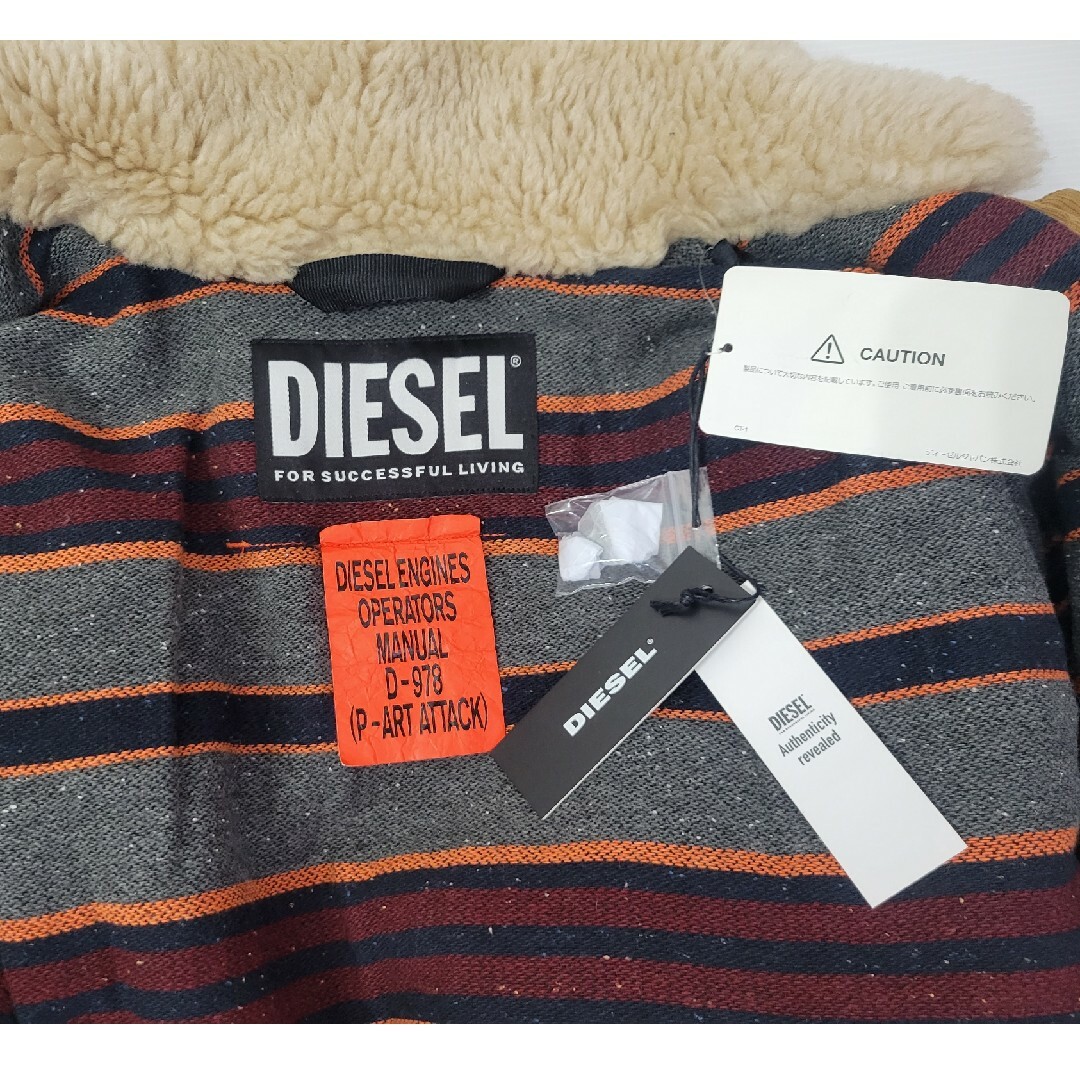 DIESEL(ディーゼル)のDIESEL レディース ボアジャケット XS レディースのジャケット/アウター(その他)の商品写真