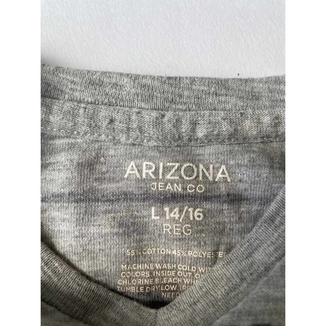 ARIZONA(アリゾナ)のARIZONA アリゾナ　半袖Tシャツ　グレー　ヤシの木　ボーダー　140 キッズ/ベビー/マタニティのキッズ服男の子用(90cm~)(Tシャツ/カットソー)の商品写真