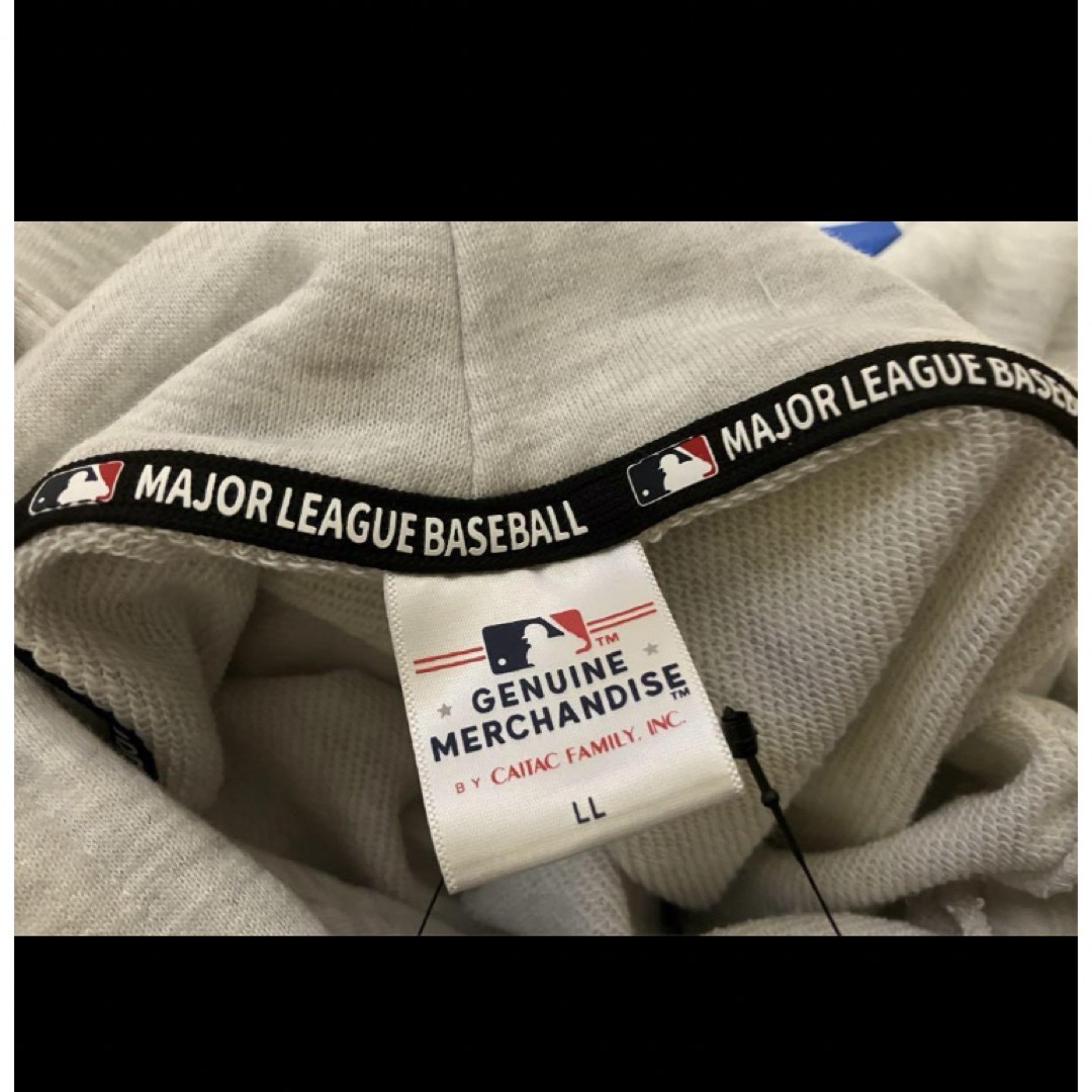 MLB(メジャーリーグベースボール)の【新品タグ付き】ドジャース　パーカー　アッシュグレー　XLサイズ　MLB公認 メンズのトップス(パーカー)の商品写真