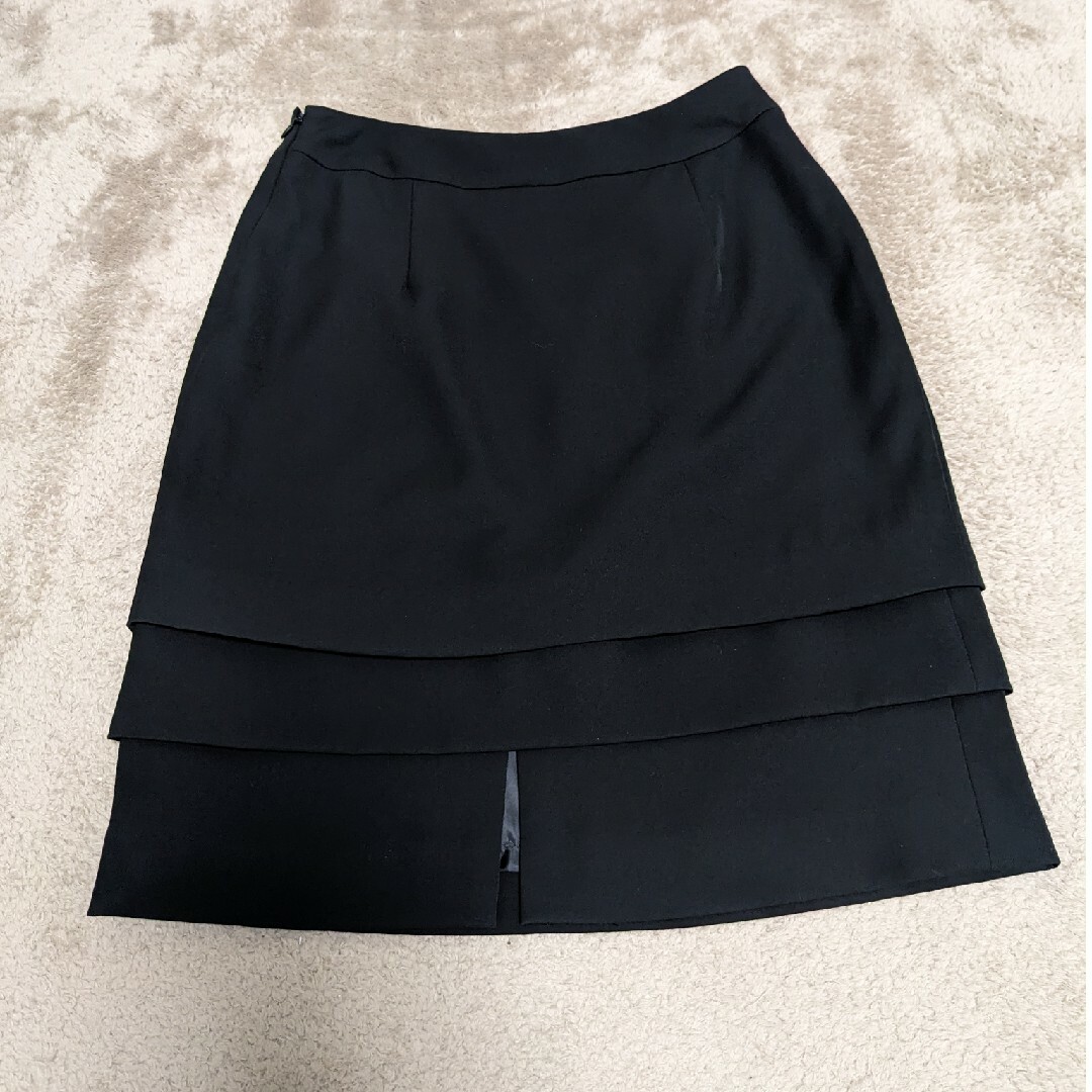CASTITA  ティアードタイトスカート レディースのスカート(ひざ丈スカート)の商品写真