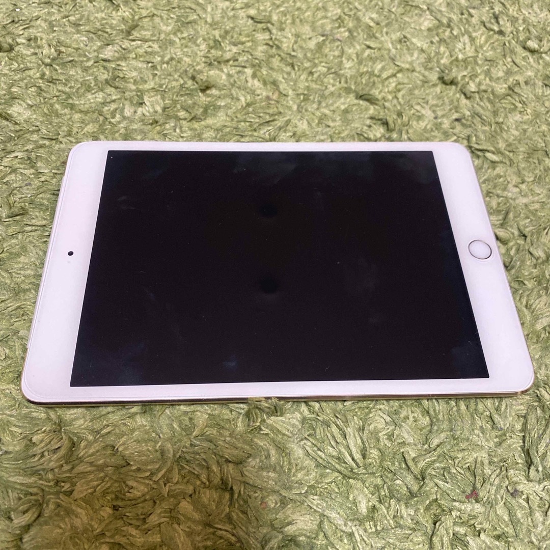 Apple(アップル)の値下げ中　iPad mini3  スマホ/家電/カメラのPC/タブレット(タブレット)の商品写真