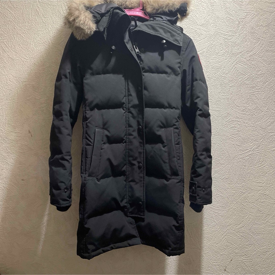 CANADA GOOSE(カナダグース)のカナダグース　マッケンジー　ブラック レディースのジャケット/アウター(ダウンジャケット)の商品写真