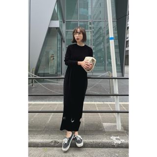 meer.   CIRCLE CUT VELOUR DRESS(ロングワンピース/マキシワンピース)