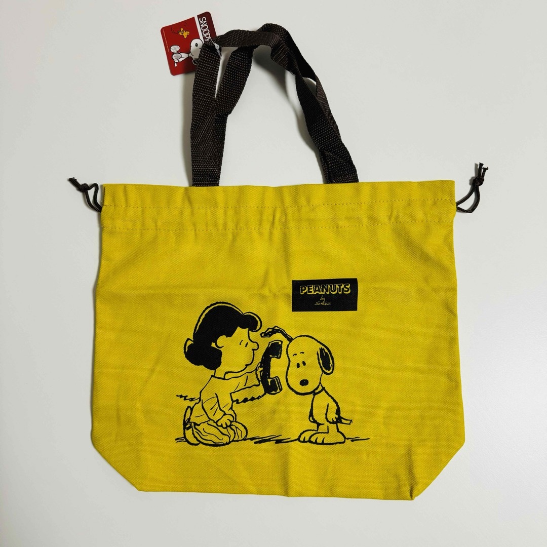 SNOOPY(スヌーピー)の● PEANUTS SNOOPY スヌーピー 巾着 バッグ ● レディースのバッグ(トートバッグ)の商品写真