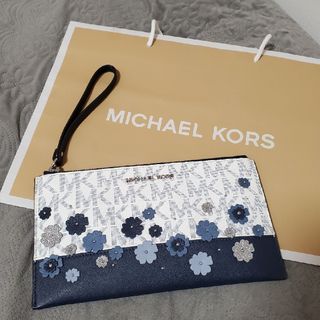 マイケルコース(Michael Kors)のMICHAEL KORS　ポーチ　MK柄(ポーチ)