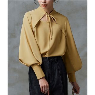 ユナイテッドアローズグリーンレーベルリラクシング(UNITED ARROWS green label relaxing)のルイルエブティック　グリーンレーベル　パンツ　ブラウス　セット　イエロー(セット/コーデ)