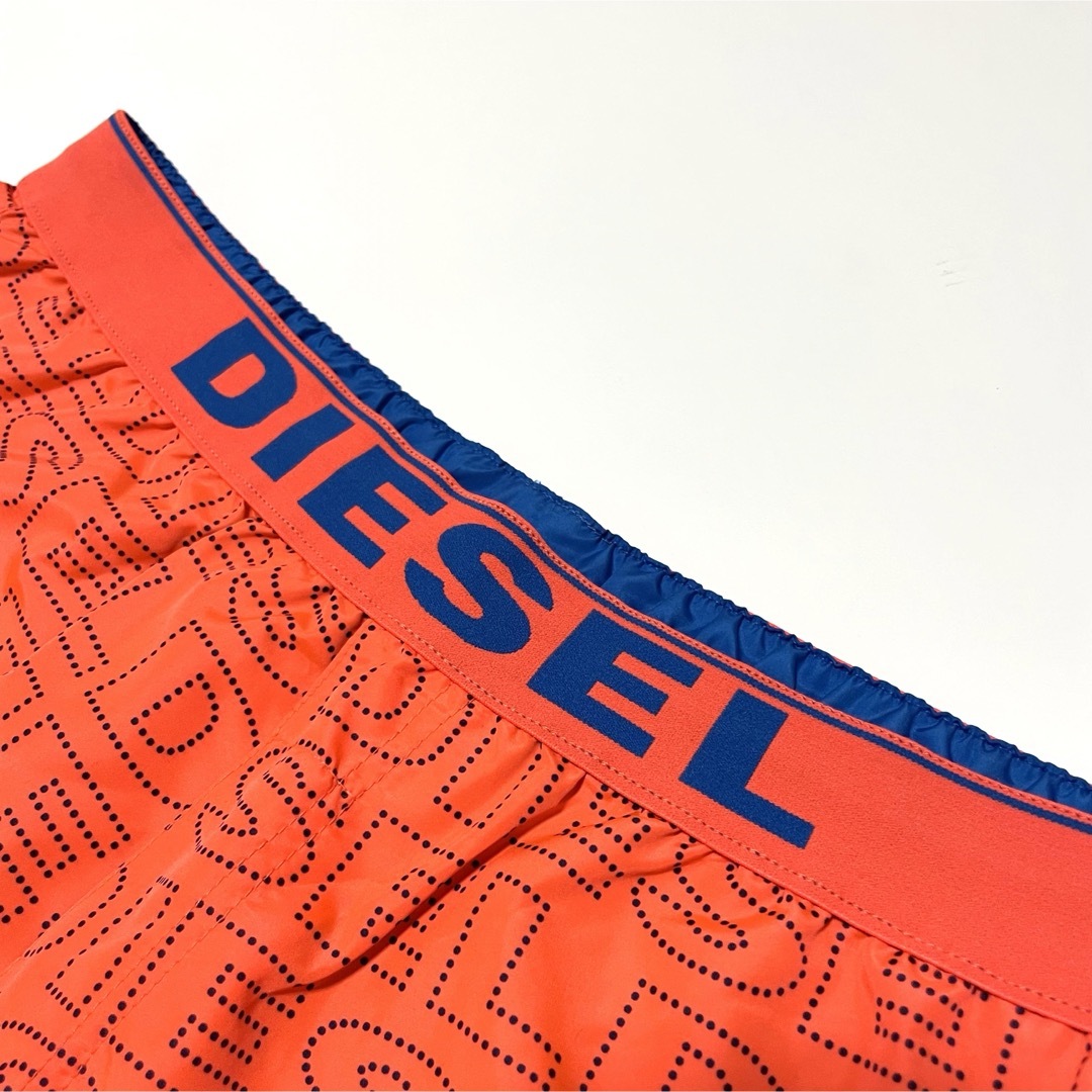 DIESEL(ディーゼル)の【新品】L ディーゼル ショートパンツ ロゴ リバーシブル アウトドア ブルー メンズのパンツ(ショートパンツ)の商品写真