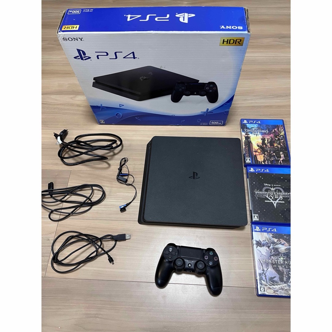 PlayStation4 中古品　ソフトセット エンタメ/ホビーのゲームソフト/ゲーム機本体(家庭用ゲーム機本体)の商品写真