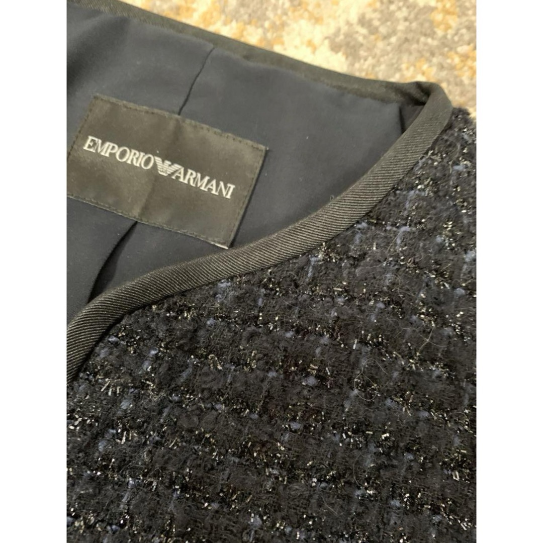 Emporio Armani(エンポリオアルマーニ)の美品　エンポリオアルマーニ　ラメ　ジップアップジャケット紺 レディースのジャケット/アウター(その他)の商品写真