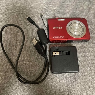Nikon COOLPIX A 100 RED(コンパクトデジタルカメラ)