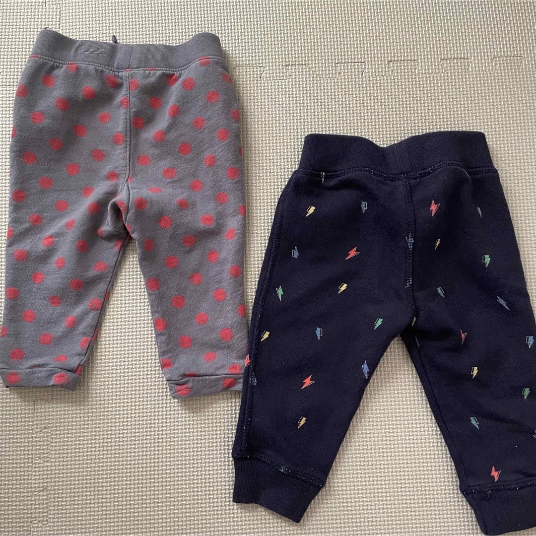 babyGAP(ベビーギャップ)のbabyGAP 長ズボン　2点セット　1つ裏起毛　80サイズ　水玉柄　カミナリ柄 キッズ/ベビー/マタニティのベビー服(~85cm)(パンツ)の商品写真