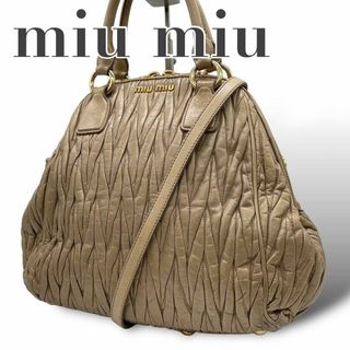 ミュウミュウ(miumiu)の良品　ミュウミュウ　c5 ハンドバッグ　2way ショルダーバッグ　ベージュ(ハンドバッグ)