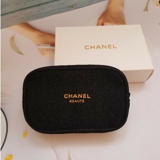 シャネル(CHANEL)の【新品】CHANEL　シャネル ノベルティポーチ ラメ入りブラック(ポーチ)