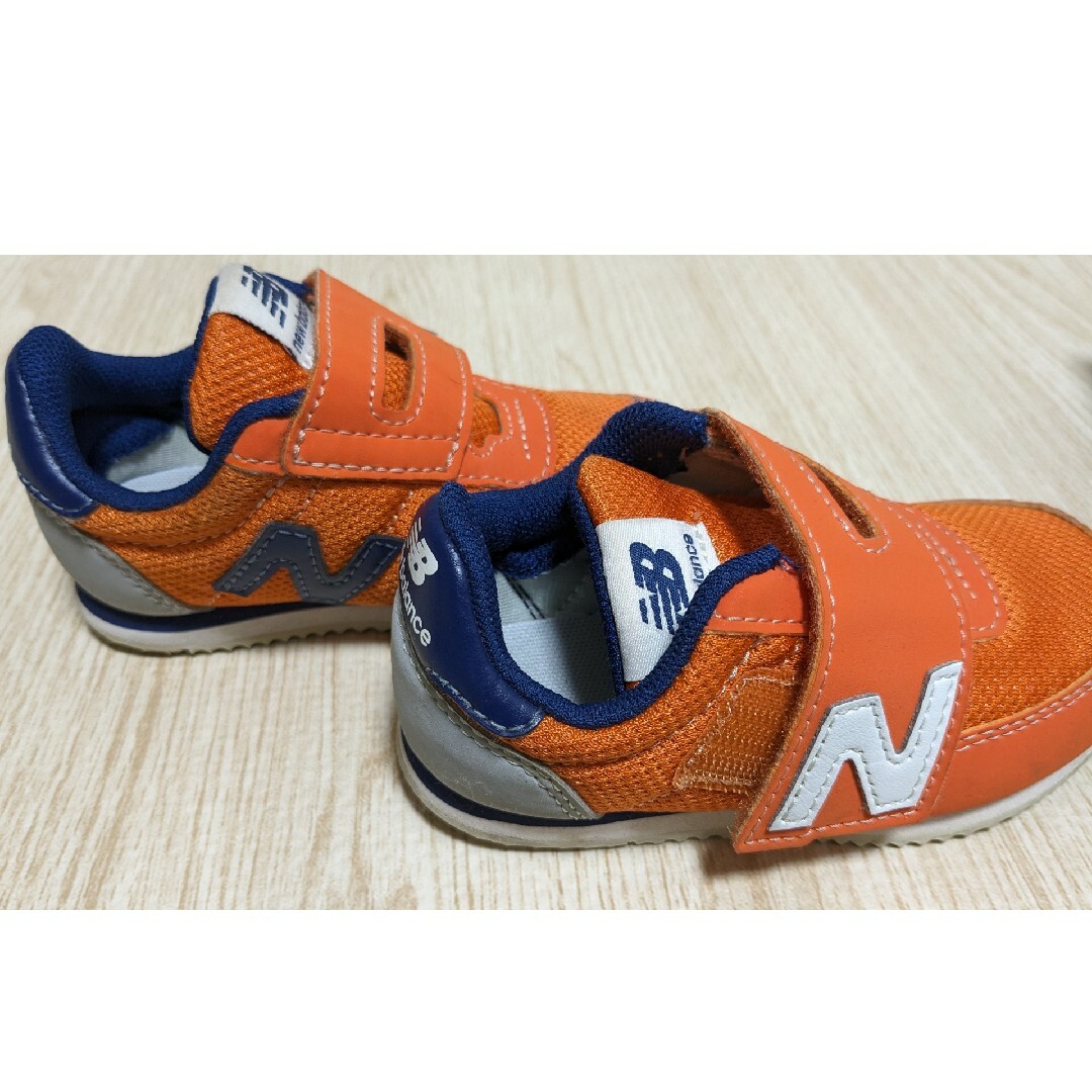 New Balance(ニューバランス)のNewBalance/ニューバランス キッズスニーカー オレンジ NBJIV7… キッズ/ベビー/マタニティのキッズ靴/シューズ(15cm~)(スニーカー)の商品写真