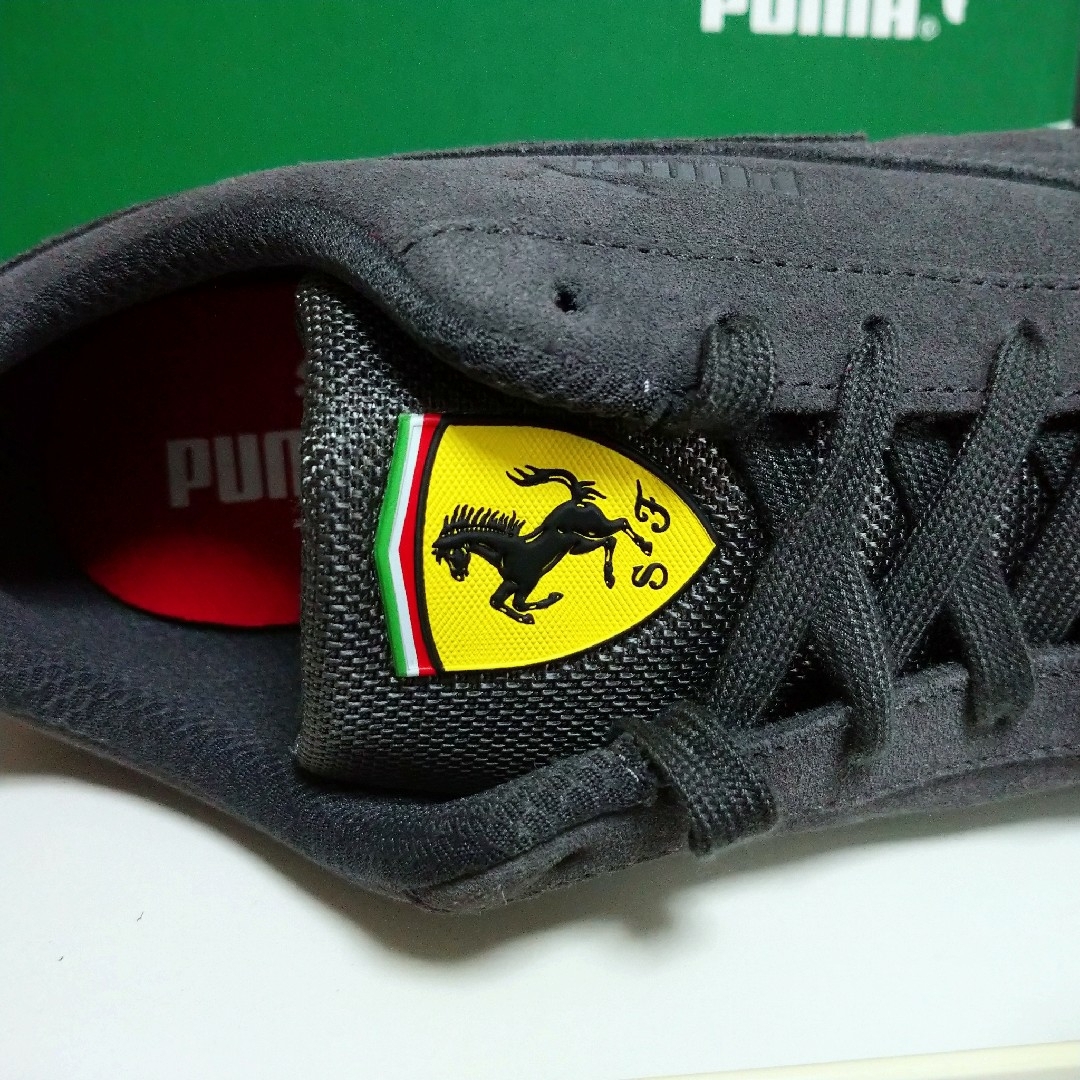 SPEEDCAT（Puma）(スピードキャット)の27.5cm ダークグレー 307822 FERRARI SPEEDCAT メンズの靴/シューズ(スニーカー)の商品写真