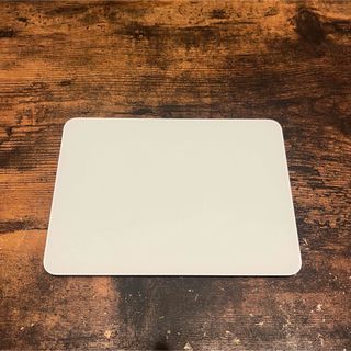 アップル(Apple)のAPPLE Magic Trackpad MK2D3ZA/A(PC周辺機器)