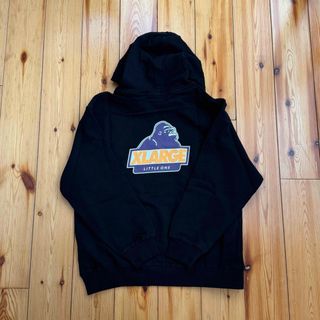 新品タグ付き XLARGE バックプリントパーカー