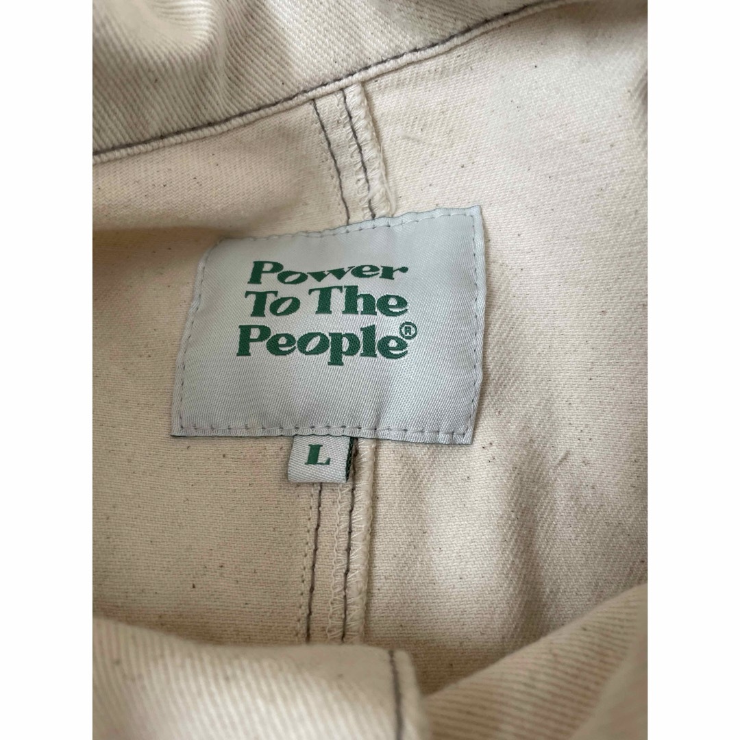 POWER TO THE PEOPLE(パワートゥーザピープル)のタグ付き！！パワートゥーザピープル　デニムシャツ　オフホワイト　サイズL レディースのジャケット/アウター(Gジャン/デニムジャケット)の商品写真
