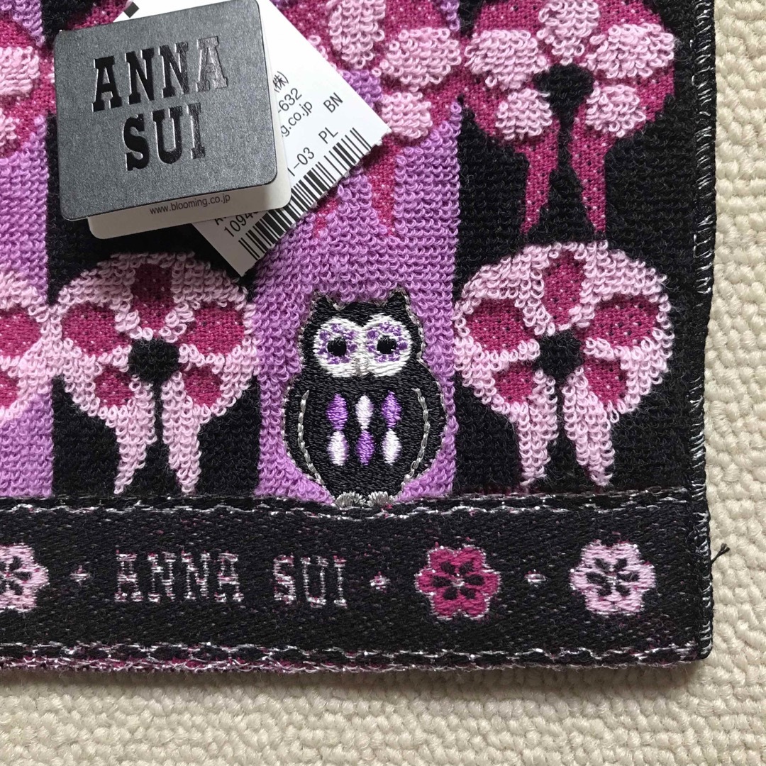 ANNA SUI(アナスイ)の★新品★ ANNA SUI タオルハンカチ×２枚 レディースのファッション小物(ハンカチ)の商品写真