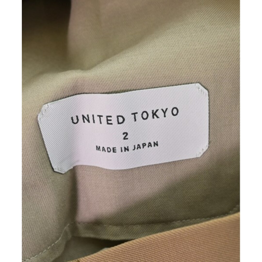 UNITED TOKYO(ユナイテッドトウキョウ)のUNITED TOKYO スラックス 2(M位) ベージュ 【古着】【中古】 メンズのパンツ(スラックス)の商品写真