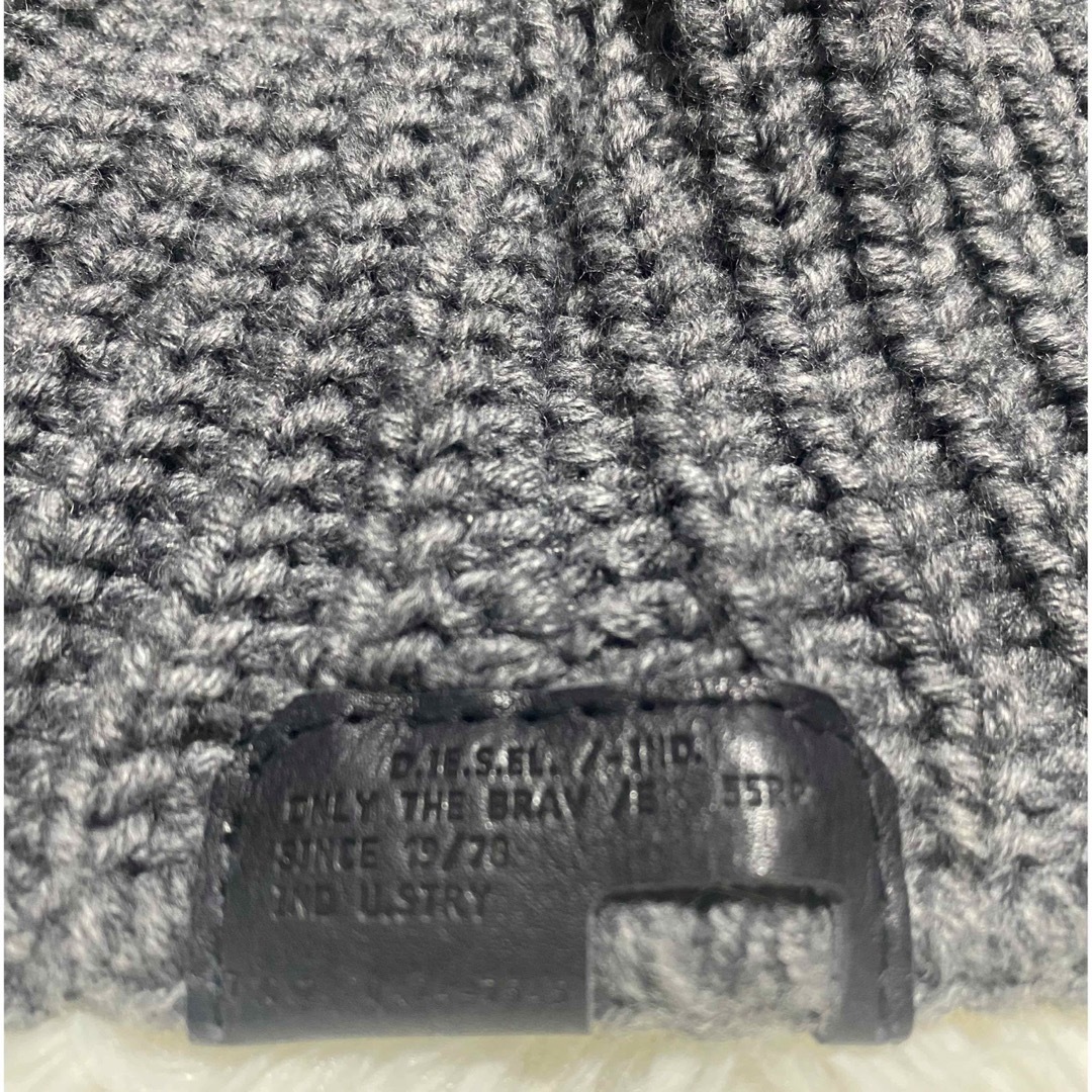 DIESEL(ディーゼル)のarchive vintage DIESEL 耳あて ニット帽 ビーニー Y2K メンズの帽子(ニット帽/ビーニー)の商品写真
