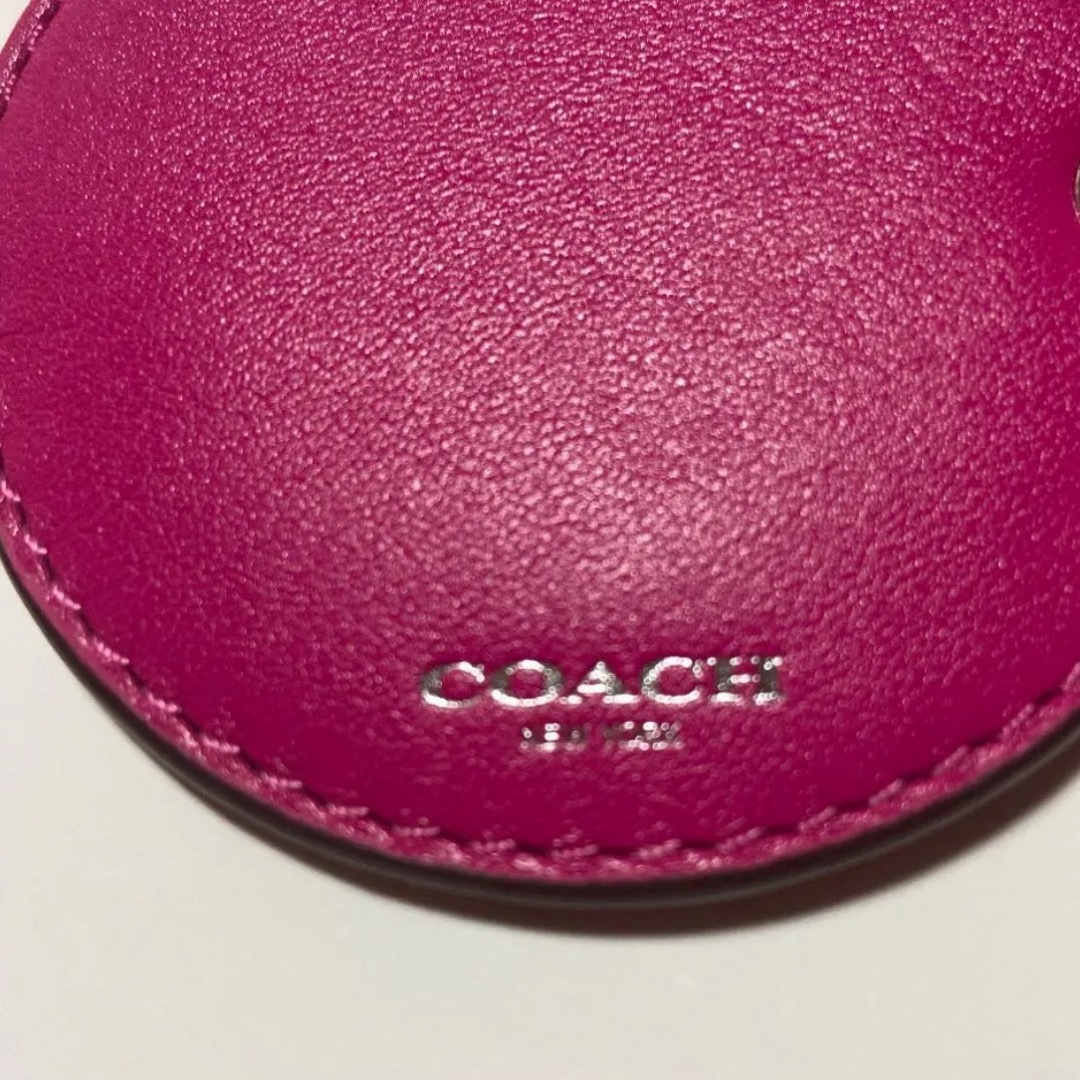 COACH(コーチ)のCOACH   コーチ　ミラー　バッグチャーム　キーホルダー メンズのファッション小物(キーホルダー)の商品写真