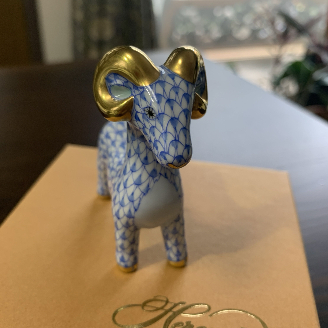 Herend - ☆お値下げ☆ヘレンド 干支ものがたり 羊 (ブルー)箱 Herend - ☆お値下げ☆ヘレンド 干支ものがたり 羊 (ブルー)箱